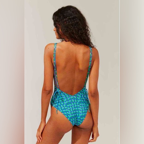 Solid & Striped Lynn One Piece - Picture 4 of 8